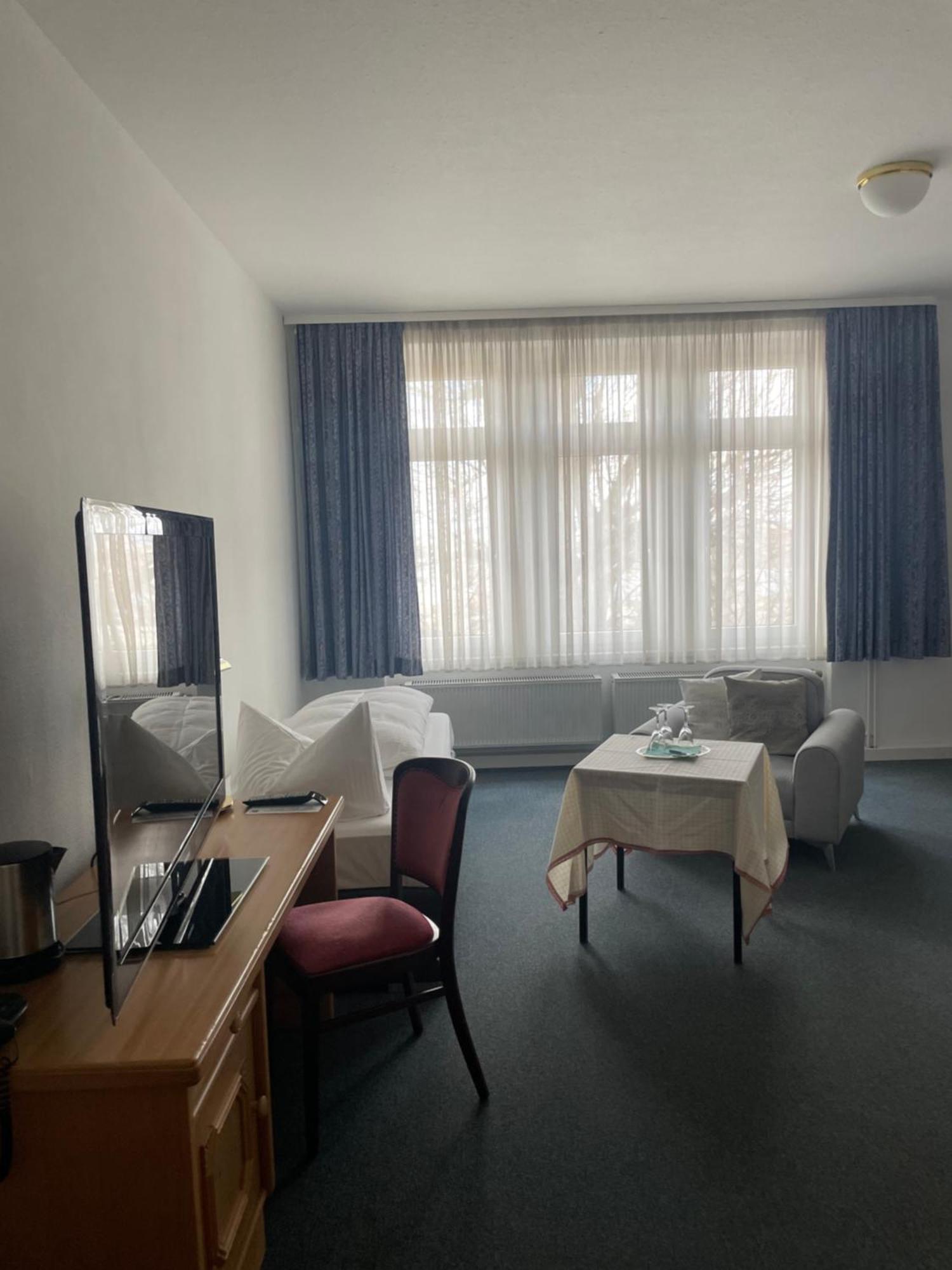 Hotel Krone Арнштадт Номер фото